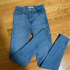 Levi’s Mile High Super Skinny jeans in a light denim wash